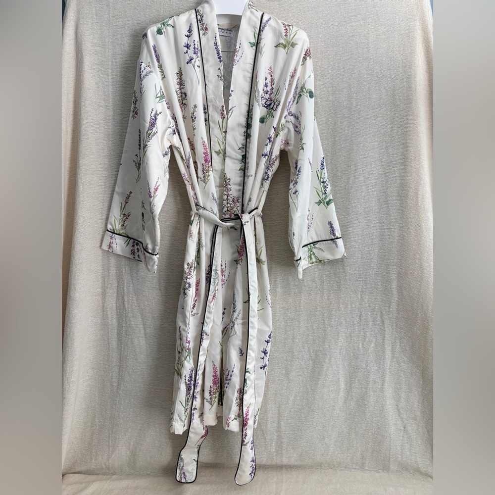 Monique Lhuillier & Potterybarn Provence Satin Robe with Purple Floral